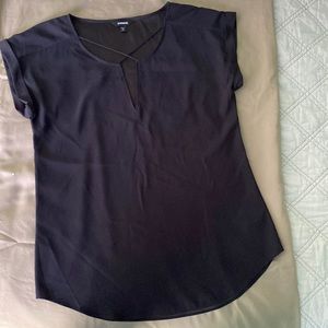 Express Solid Cutout Top- black
